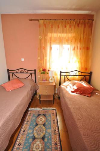 Villa Makrades客房内的一张或多张床位