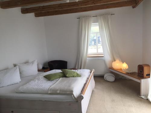 Schwedenfrieden客房内的一张或多张床位