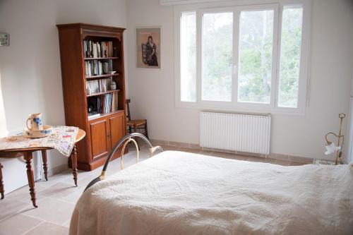 La Garriniere客房内的一张或多张床位