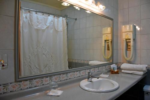 佛罗伦萨迪克西夫人酒店的一间浴室