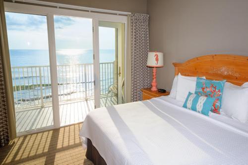 海洋牧场度假酒店客房内的一张或多张床位