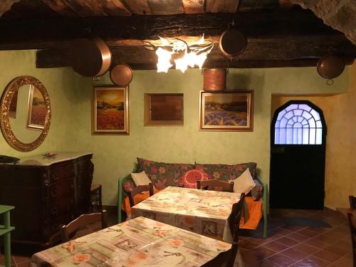 Roccasicura博尔格拉伏尔加住宿加早餐旅馆的相册照片
