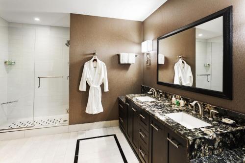 田纳西州个人豪华酒店的一间浴室