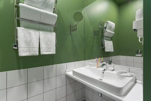 City Hotel Bortoli by Ribas的一间浴室