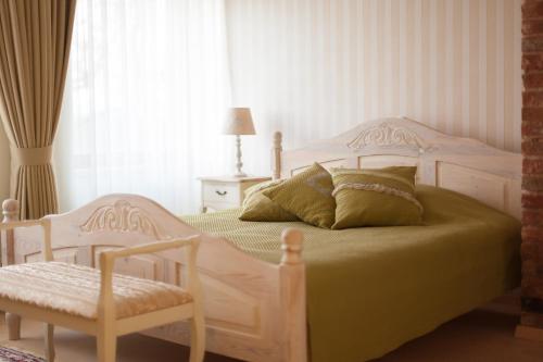 Kalnmuižas pils客房内的一张或多张床位