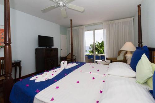 斯卡伯勒多巴哥巴克雷湾蓝色天堂酒店的相册照片