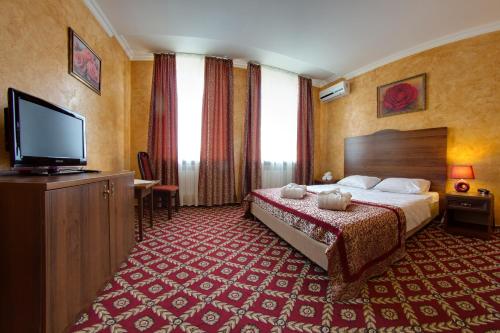 *Pirosmani Hotel客房内的一张或多张床位