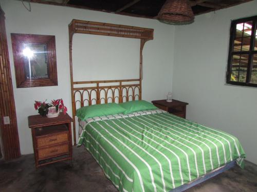 Arroyo Frío River Lodge客房内的一张或多张床位