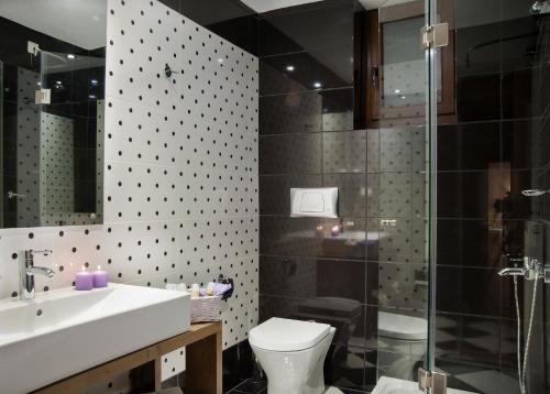 埃布雷沙精品酒店的一间浴室