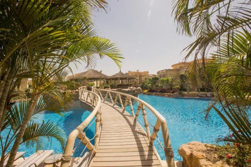 El Safwa Resort New Cairo内部或周边的泳池