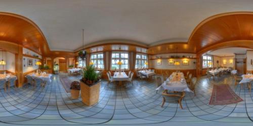 德尔布吕克斯彻尼特科兰登餐厅-酒店的相册照片