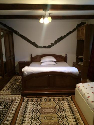 Casa Ionela Petreus客房内的一张或多张床位