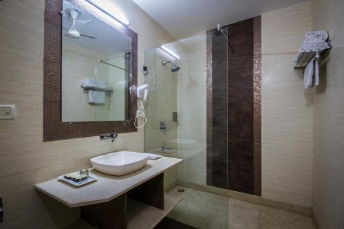 雅翠桑科特酒店的一间浴室