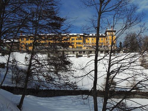 拉瓦罗内阿斯托里亚格兰酒店的相册照片