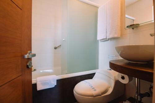 瓦卢盖小屋酒店的一间浴室