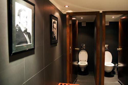 贝鲁特广场酒店的一间浴室