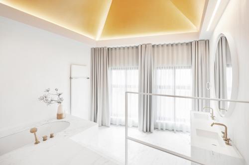 Gulde Schoen Luxury Studio-apartments的一间浴室