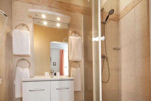 隆德雷斯圣诺里酒店的一间浴室
