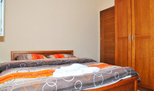 Apartmani Bulajic客房内的一张或多张床位