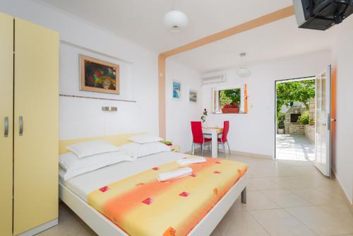 Apartments Nada客房内的一张或多张床位