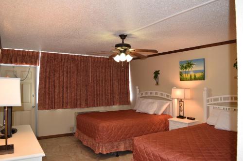 兰丁斯海洋度假酒店客房内的一张或多张床位