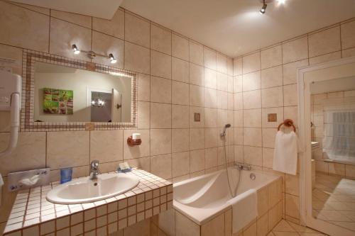 热夫雷尚贝尔坦艺术及风土条件之家酒店的相册照片