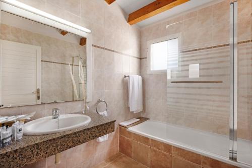 TRH提兰特酒店的一间浴室