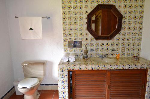 Hotel Boutique El Campirano的一间浴室