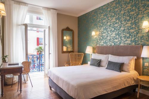 埃杜阿尔德七世酒店客房内的一张或多张床位