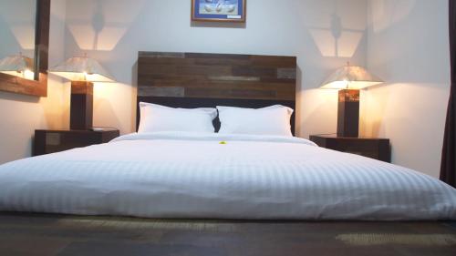 Karem Bay客房内的一张或多张床位