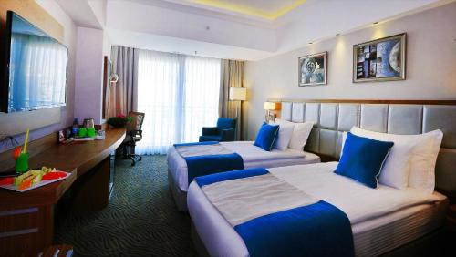 伊兹密尔Best Western Premier Karsiyaka Convention & Spa Hotel的相册照片