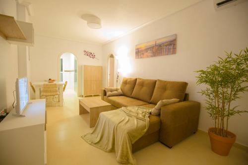 El Pinet Beach Apartment的休息区