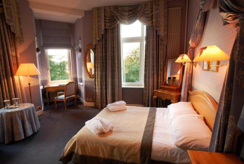 马丁曼诺尔酒店客房内的一张或多张床位