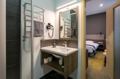 哥伦布斯酒店的一间浴室