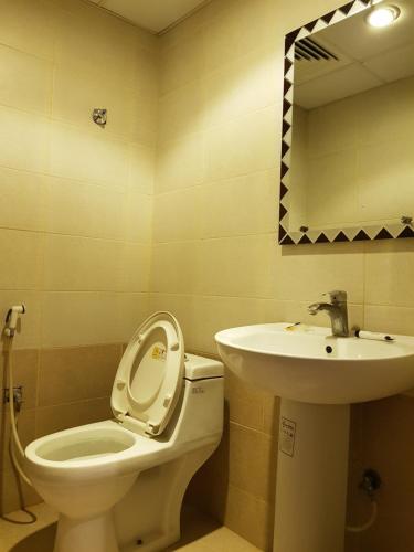 Nozul Al Tout Furnished Apartments的一间浴室