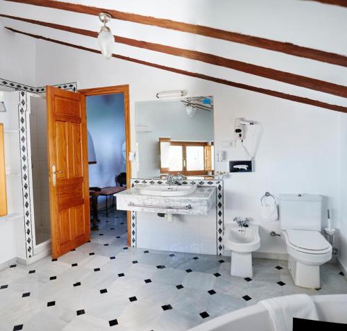 Hotel Casa de los Arcos的一间浴室