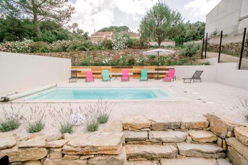 Villa Marie - Provence Côte d'Azur内部或周边的泳池