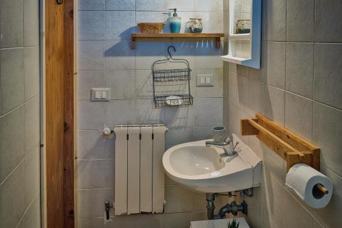 阿歌瑞豪斯乡村民宿的一间浴室