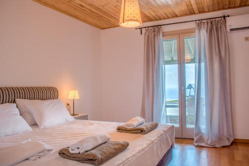 SinétionAnastasis Luxury Villa Andros With Heated Pool的相册照片