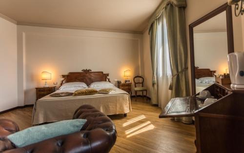 卡萨里酒店客房内的一张或多张床位