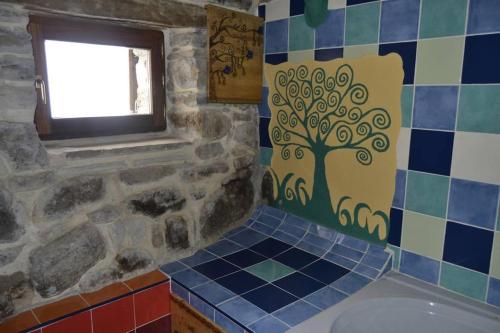 Preciosa cabaña pasiega restaurada的一间浴室