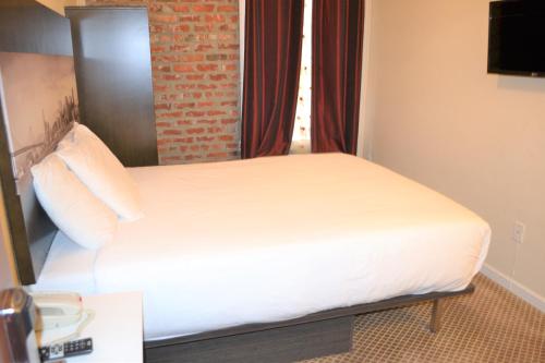 福尔瑟姆旅馆客房内的一张或多张床位