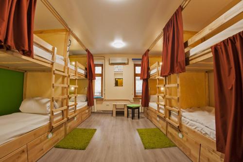 Dream Hostel Odessa客房内的一张或多张床位