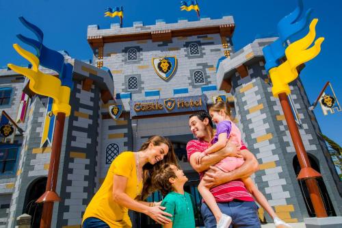 入住LEGOLAND California Hotel and Castle Hotel的儿童