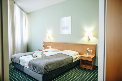 Hotel "Helle Mitte" Berlin客房内的一张或多张床位