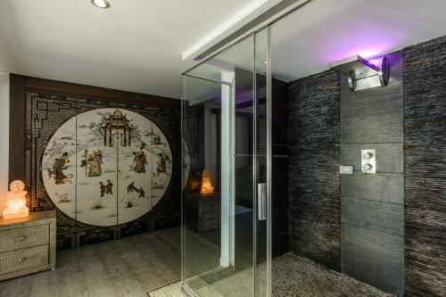 luxury suite San Carlo的一间浴室