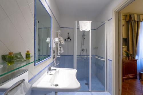 Hotel Davanzati的一间浴室