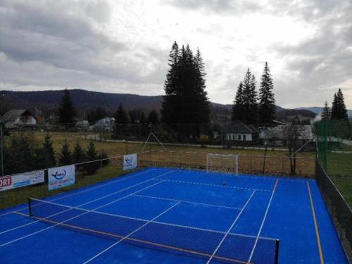 凯亚切伊亚酒店的网球场