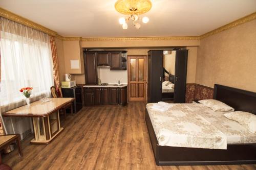 Apartment on Pervomayskaya 15客房内的一张或多张床位