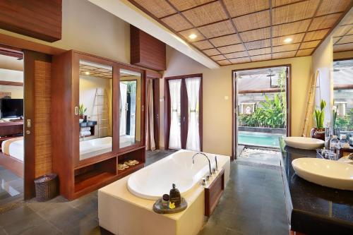 Nyuh Bali Villas的一间浴室